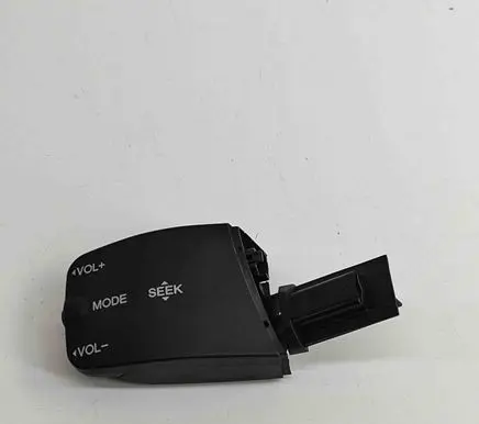 Ford Focus Sound control switch 3M5T14K147AD