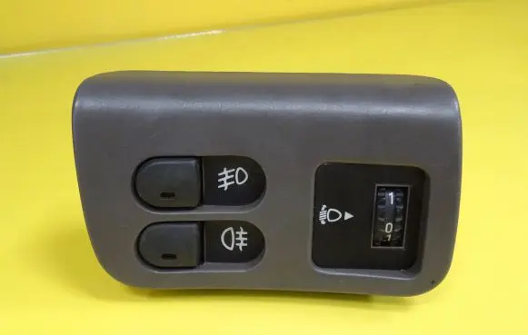 Lancia Kappa Fog light switch A223