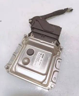 BMW 7 G11 G12 Adblue control unit 7488140 003000000 0281034085