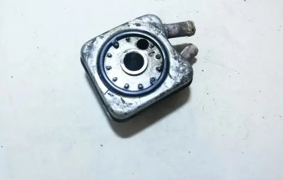Engine oil radiator