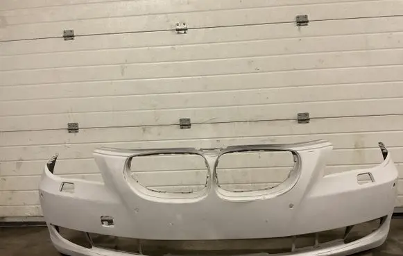 BMW 5 E60 E61 Front bumper