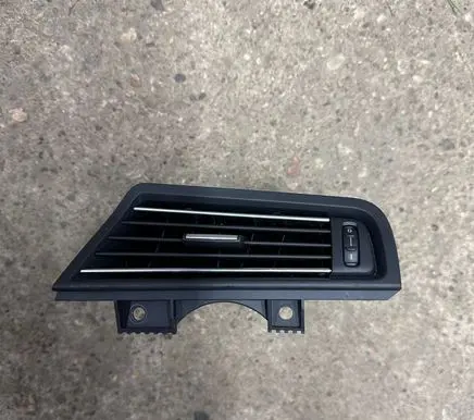 BMW 5 F10 F11 Dashboard side air vent grill/cover trim 9166884 9166890 F5916689010