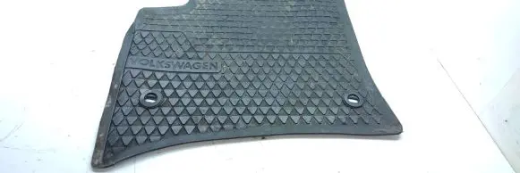 Volkswagen Touareg I Front floor mat 7L1061501