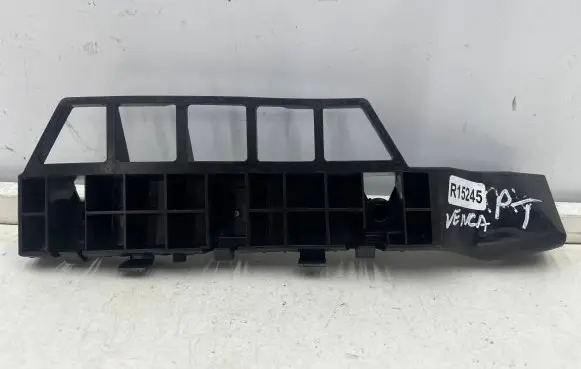 KIA Venga Rear bumper mounting bracket 86616-1p000