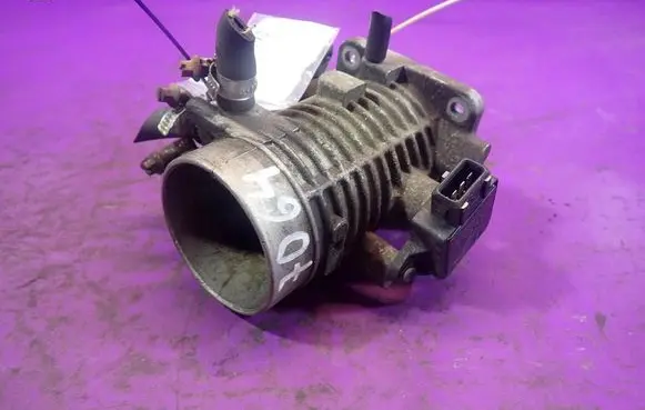 Opel Vectra A Throttle body valve 