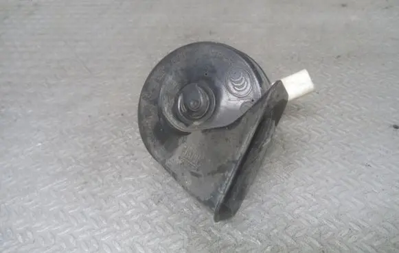 Peugeot 206+ Horn signal E30055306