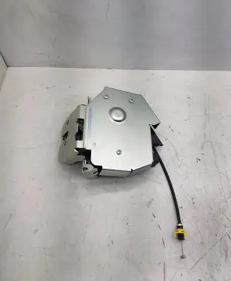 Volvo V70 Tailgate/trunk/boot lock/catch/latch 31276954