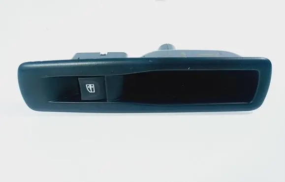 Renault Megane III Electric window control switch 829500004R 00254250