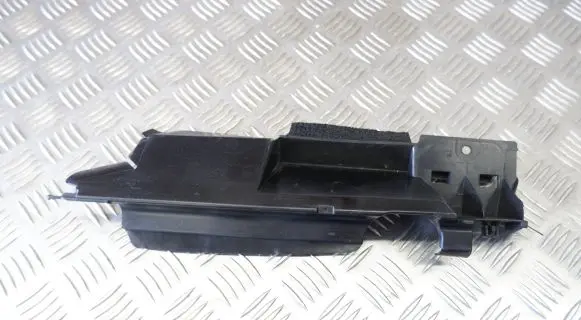 Intercooler air guide/duct channel