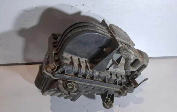 Mazda 323 Air filter box 1971004100 B37613210