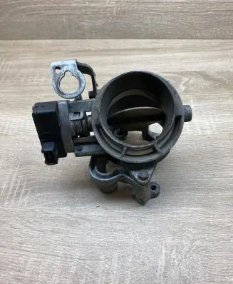 BMW 3 E36 Throttle body valve 1703562 16961