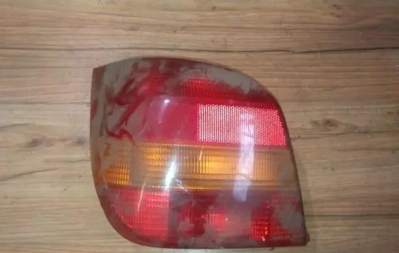 Ford Fiesta Rear/tail lights 89fg13n004ba a-28-10.881