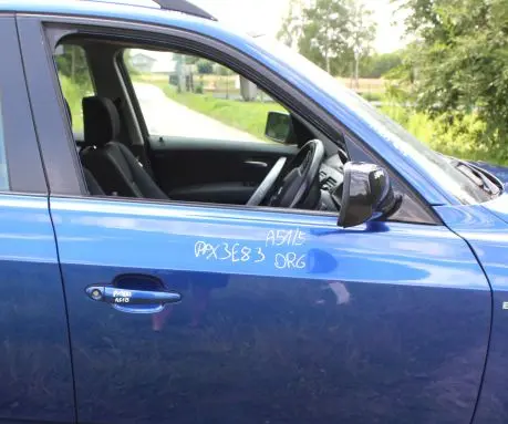 BMW X3 E83 Front door