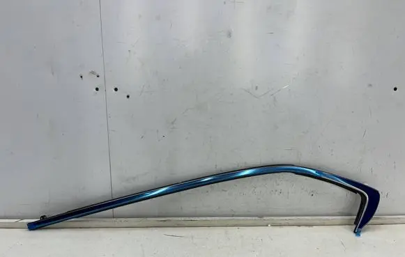 Mazda 3 Rear door windshield rail bdmt-50-660h