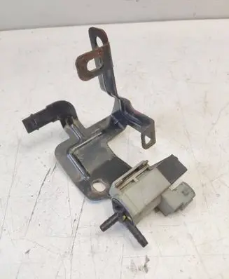 Hyundai i40 Valve vacuum 