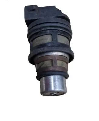 Ford Mondeo MK II Fuel injector 948FB2B