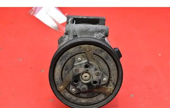 Renault Megane II Air conditioning (A/C) compressor (pump) 8200316164