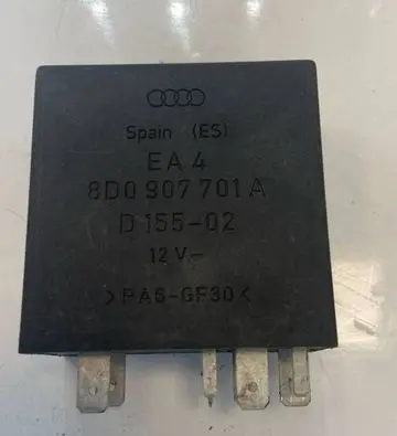 Audi A4 S4 B6 8E 8H Other relay 8D0907701A D15502