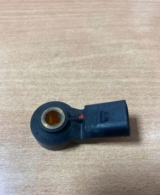 Audi TT Mk1 Detonation knock sensor 0261231146