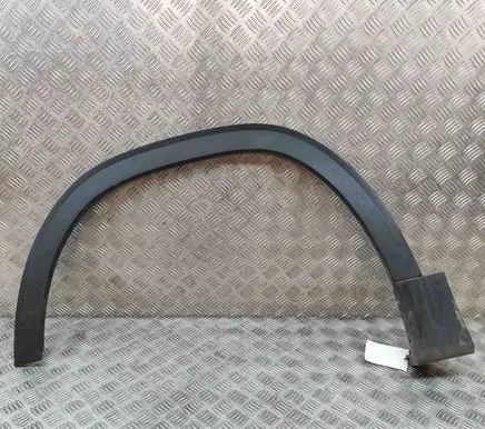 Front arch trim