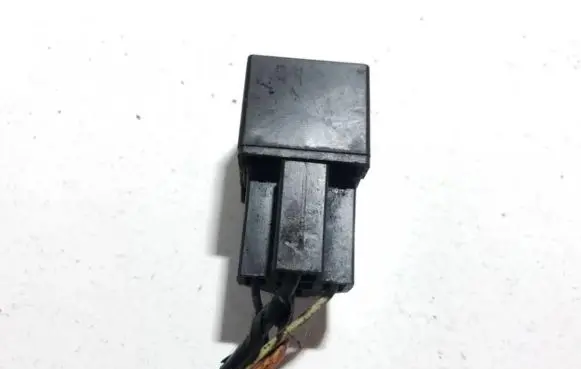 KIA Carnival Other relay 7921cc112vdc 792-1c-c1-12vdc