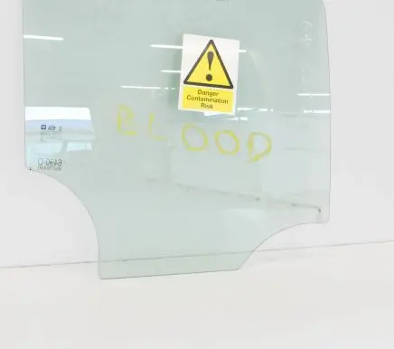 Opel Mokka Rear door window glass 43R000382