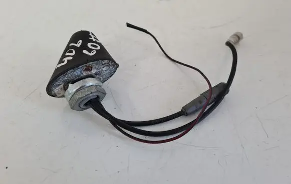 Peugeot 406 Radio antenna 