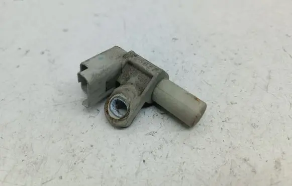 Camshaft position sensor