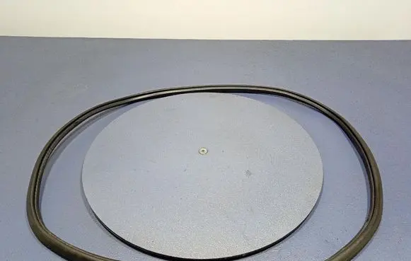 Renault Kangoo II Front door rubber seal 822721305R