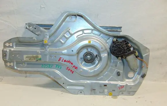 Hyundai Elantra Front door window regulator with motor 824022D010 824602D001 824802D062