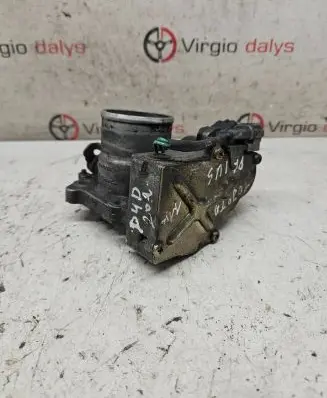 Toyota Avensis T250 Throttle valve 8967221020