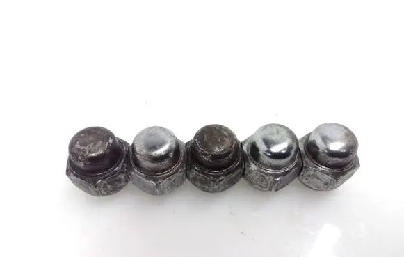 Nissan X-Trail T32 Nuts/bolts 