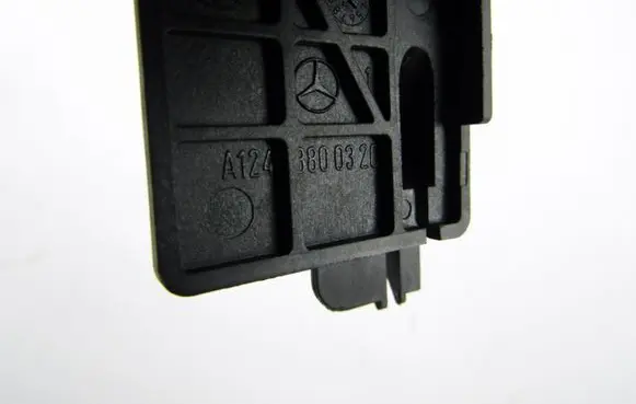 Mercedes-Benz C W204 Engine bonnet (hood) release handle A1248800320