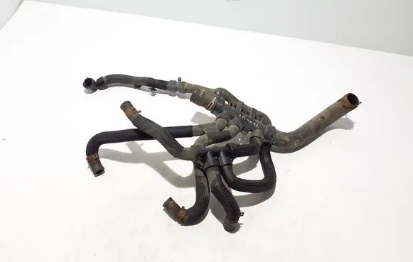 Renault Trafic III (X82) Engine coolant pipe/hose 215038518R