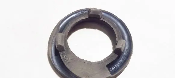 Toyota Yaris Front coil spring rubber mount 482570d010 48257-0d010