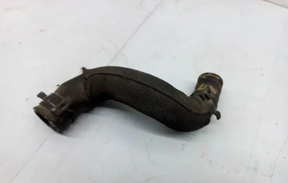 Volkswagen Jetta VI Engine coolant pipe/hose