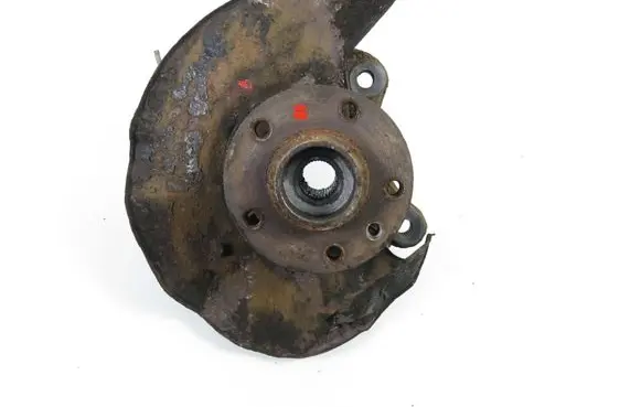 Front wheel hub spindle knuckle