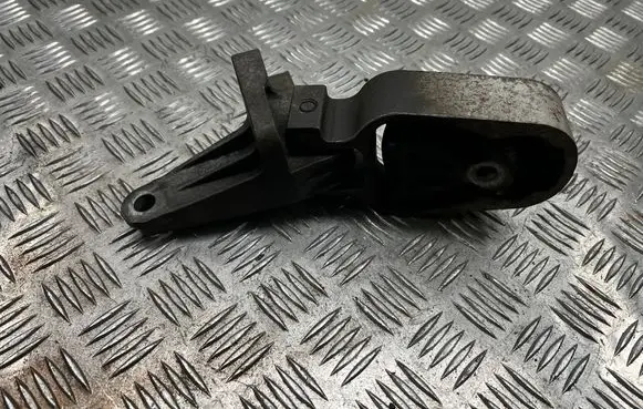 Ford Mondeo MK IV Engine mount bracket 8G916P082AB 8G916P082 8G916P082BA