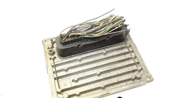 Ford Focus Engine control unit/module 4M5112A650HF