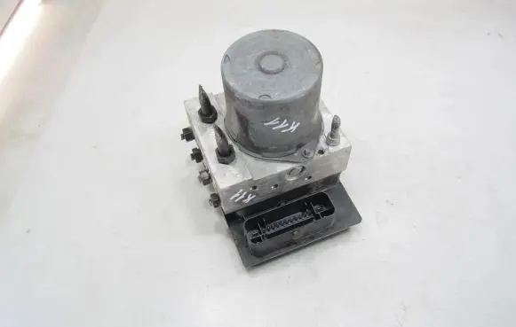 Audi A6 S6 C6 4F ABS Pump 4F0614517A 4F0910517E