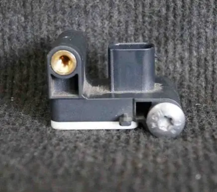 BMW 1 E81 E87 Airbag deployment crash/impact sensor 6911003