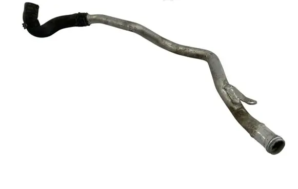 Volkswagen Touareg I Engine coolant pipe/hose