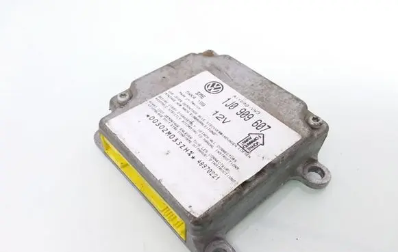 Volkswagen PASSAT B5 Airbag control unit/module 1J0909607 5WK4199