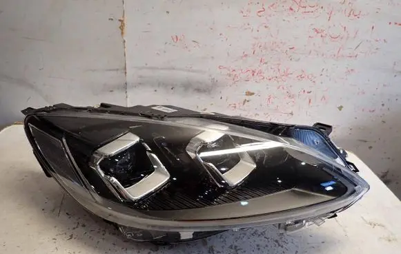 Ford Kuga III Headlight/headlamp LV4B13E016AH 9018783900EX