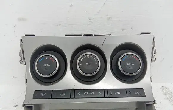 Mazda 3 II Climate control unit BBP0361190K