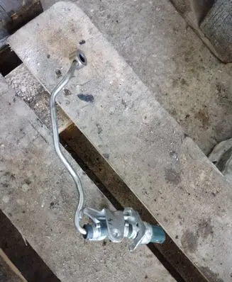 Nissan Pathfinder R51 Brake vacuum hose/pipe 