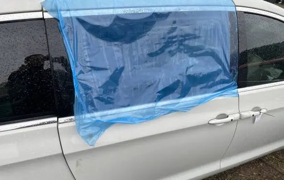 Chrysler Pacifica Side sliding door 