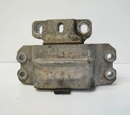 Audi A3 S3 8P Engine mount bracket 1K0199555N