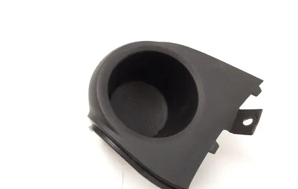 Cup holder front