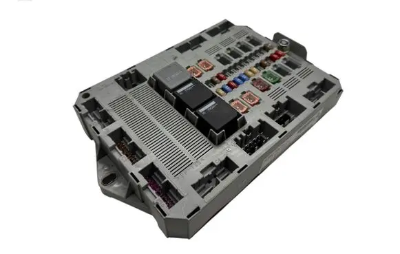 Jaguar XF X250 Fuse module A12247794 9X2314D628AC